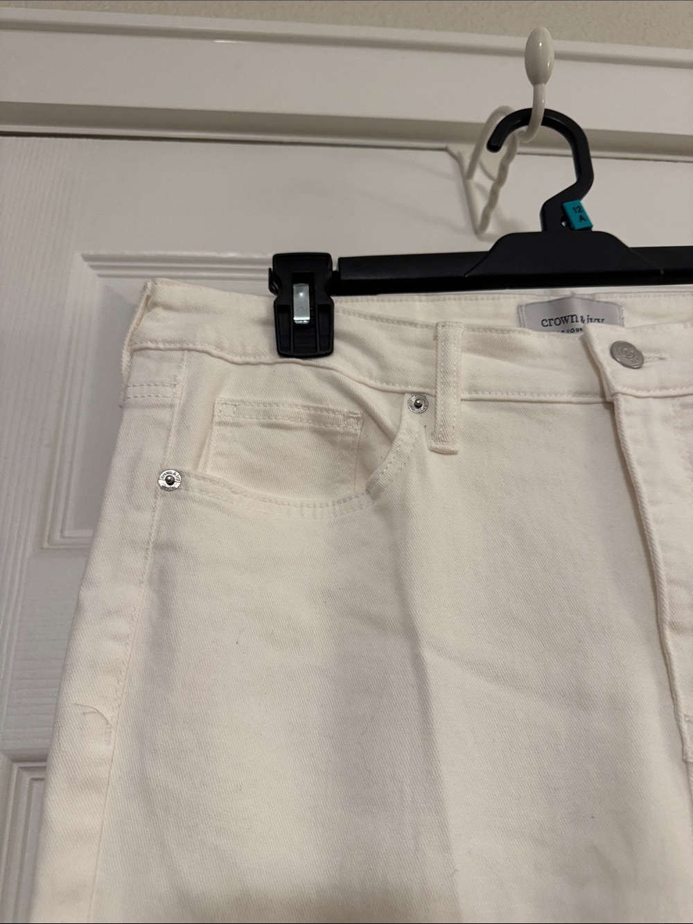 Crown & Ivy Off White Vintage Bootcut Cotton Blend Jeans - Picture 8 of 12